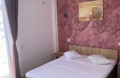 Location d’un appartement confortable de 3 pièces, 140 m², dans le quartier Mamaia, Constanța, Roumanie